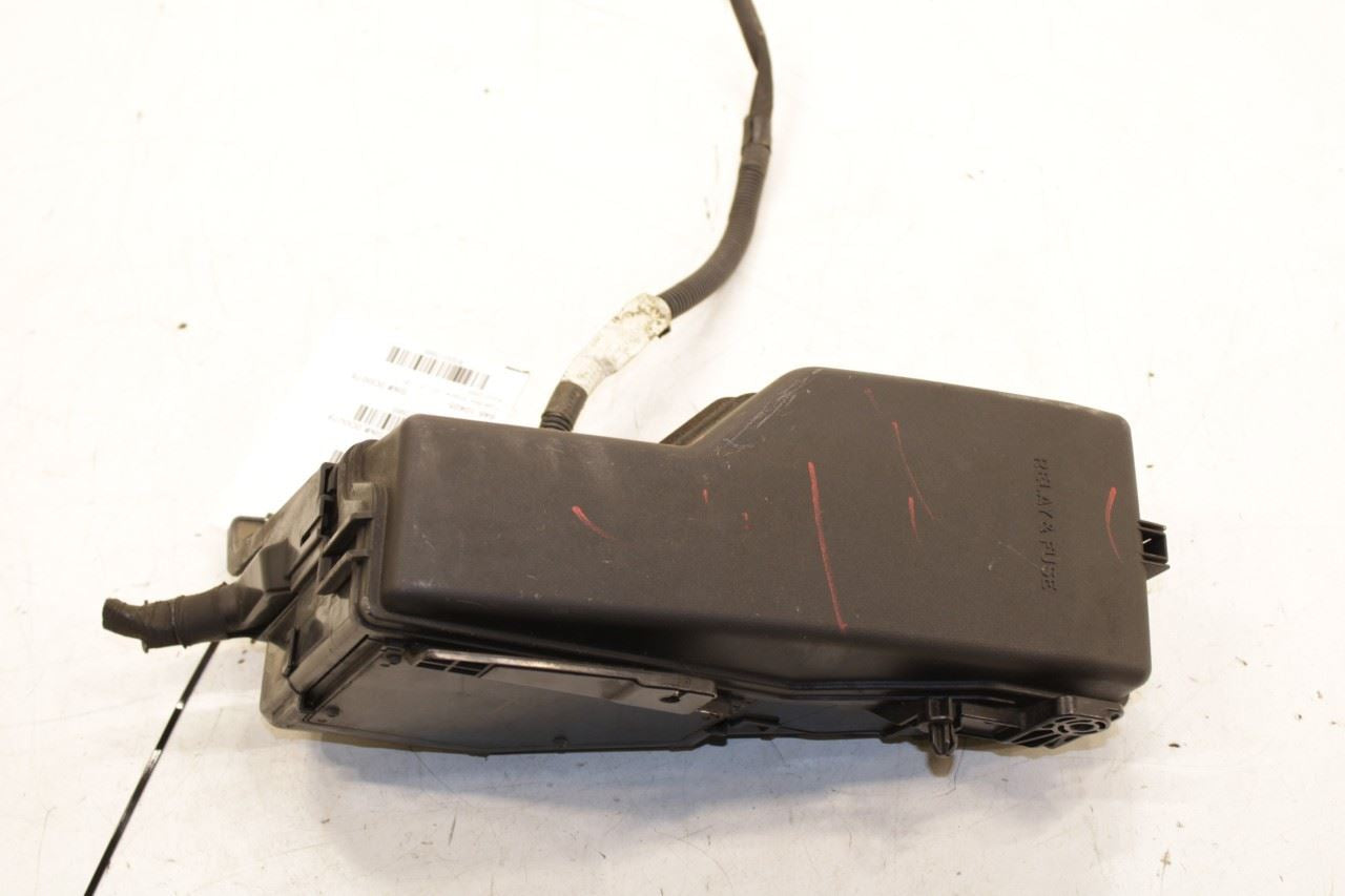 07-11 Toyota Camry LE 2.5L Engine Bay Fuse Relay Junction Block 82720-06091 OEM - Alshned Auto Parts