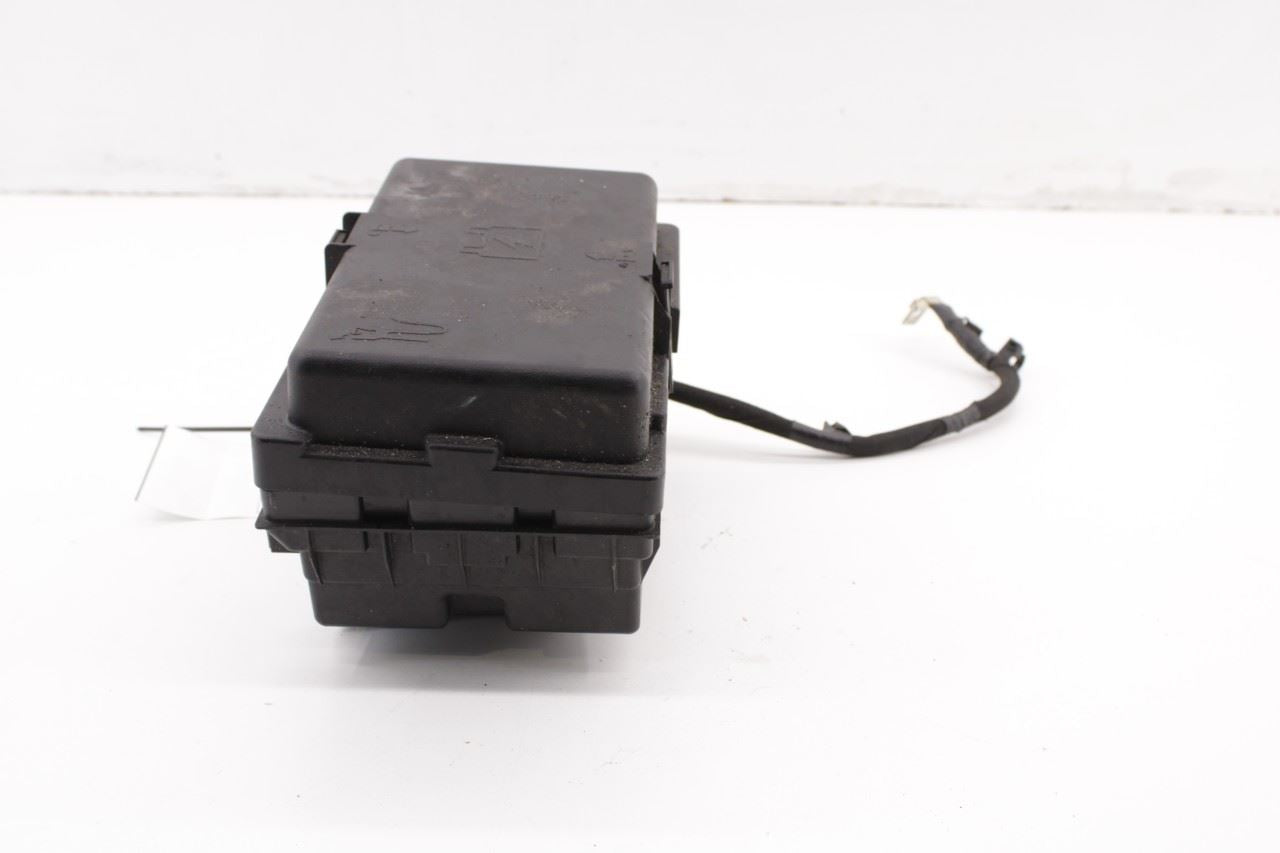 17-20 Chrysler Pacifica 3.6L FWD Intelligent Power Distribution Center Fuse Box - Alshned Auto Parts