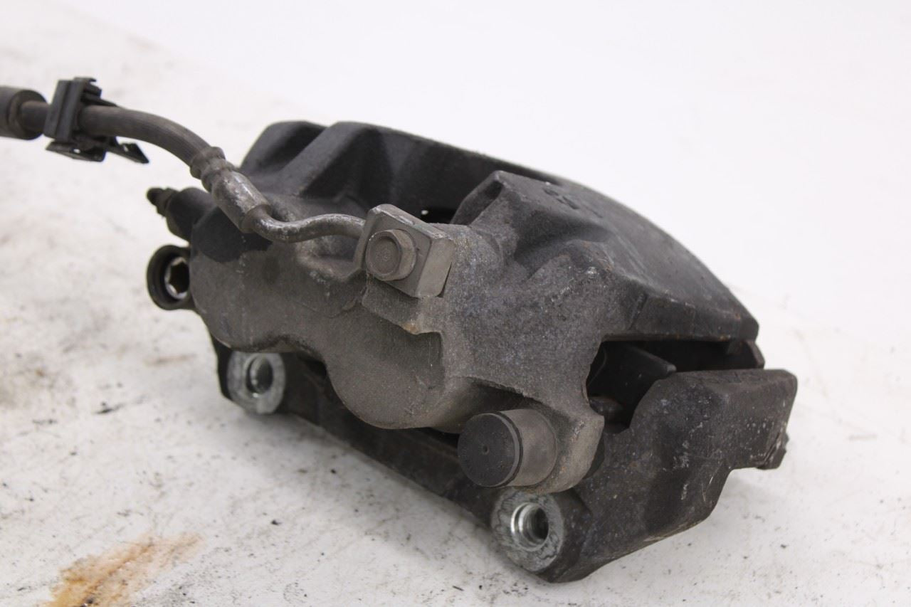2011-25 Dodge Durango SXT 3.6L AWD Front Passenger Right Side Brake Disc Caliper9