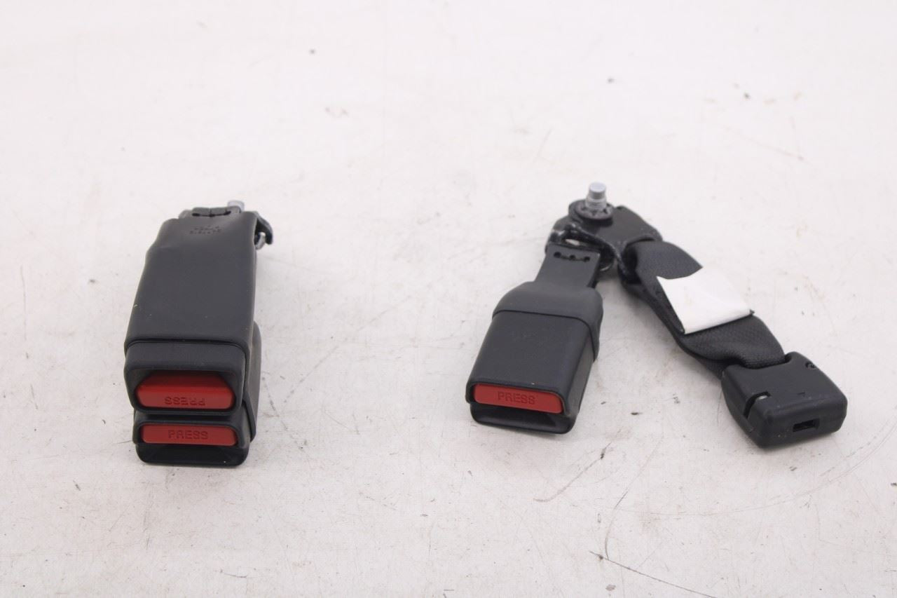 2017-21 Subaru Impreza Limited Rear Right Left Side 2nd Row Seat Belt Buckle Set9