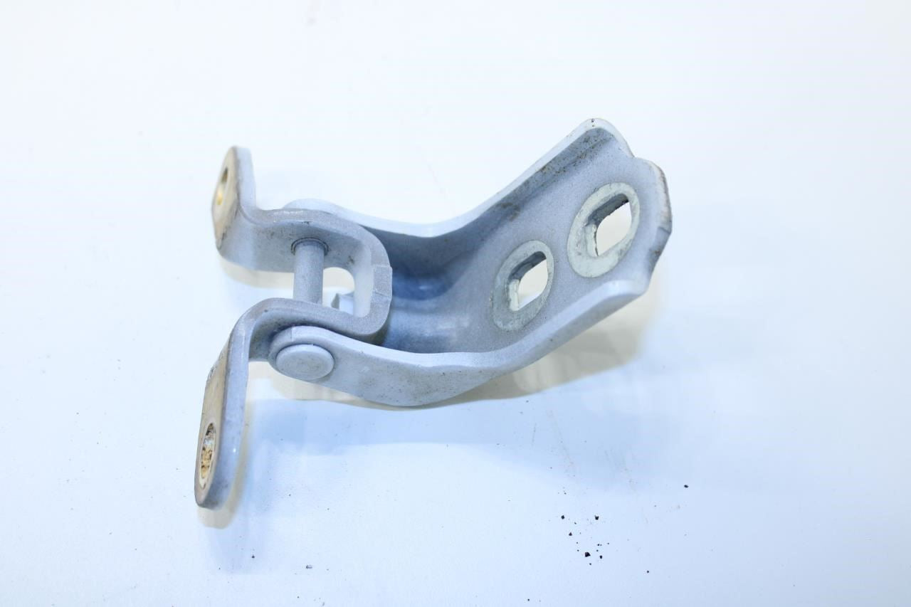 2017-2023 GMC Acadia SLT-1 Front LH Door Hinge Upper and Lower Pair 13583618 OEM - Alshned Auto Parts