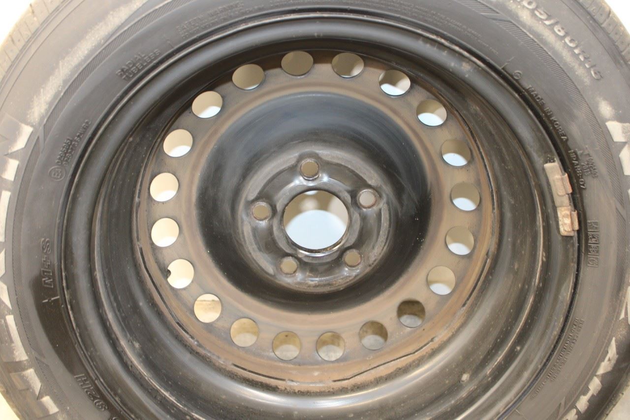 2020-2024 Kia Soul Steel Wheel Tire Nexen 205/60R16 Set of 4 52910-J9000 OEM - Alshned Auto Parts