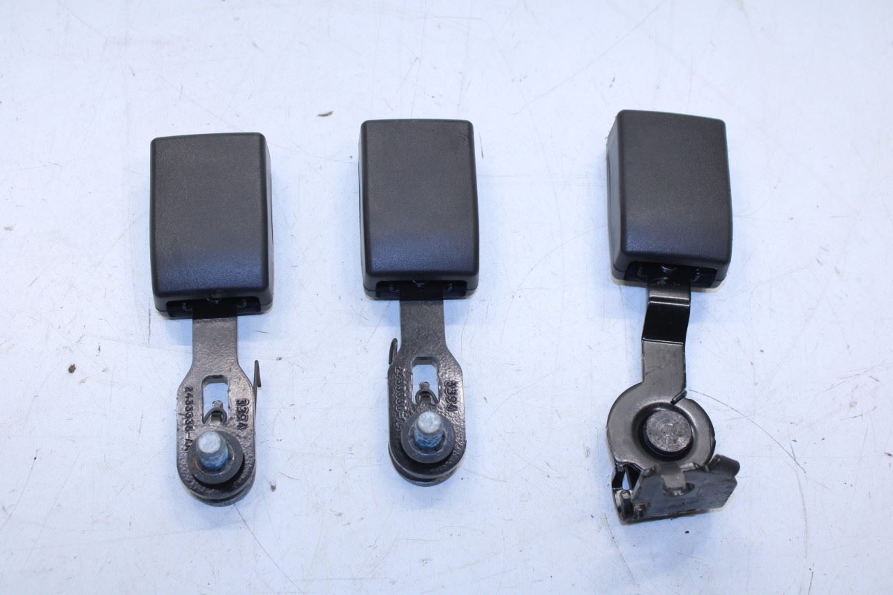 12-15 Mercedes-Benz ML350 Rear Right and LH 2nd Row Center Seat Belt Buckle Set - Alshned Auto Parts