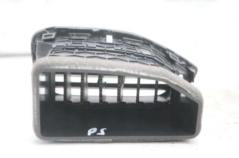 2019-2023 Hyundai Santa Fe Dash Right Outer Air Vent Duct Grille 97490-S2000-VCS5