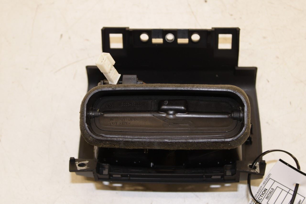 11-17 BMW X3 xDrive28i Center Console RR Back Panel Air Vent Grille 64229200888 - Alshned Auto Parts