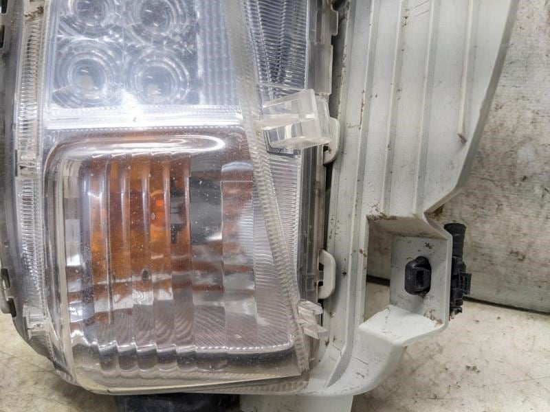 12-15 Toyota Prius Front Left Driver Park Turn Signal Light Lamp 81521-47040 OEM - Alshned Auto Parts