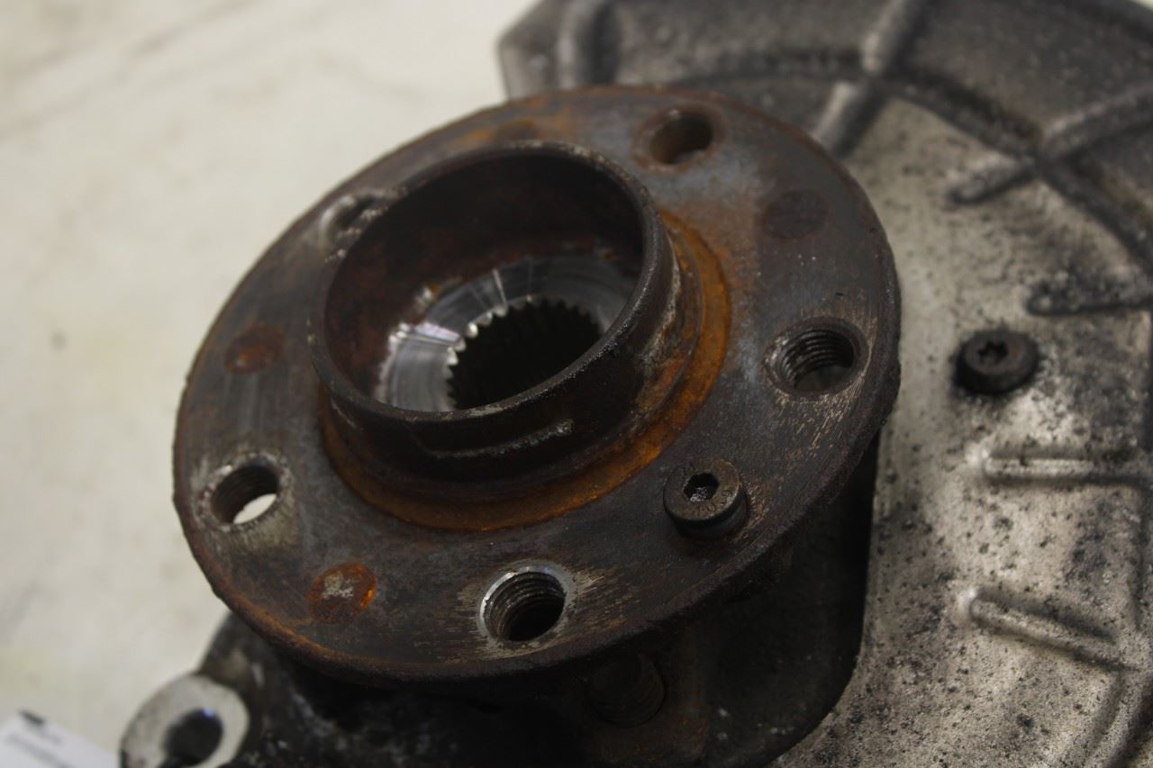 2017-22 Alfa Romeo Giulia Ti AWD Rear Right Side Suspension Spindle Knuckle Hub - Alshned Auto Parts