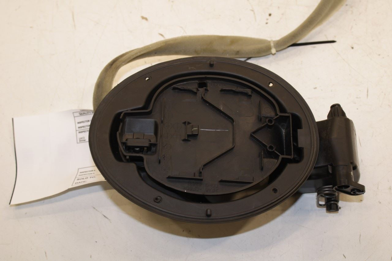 21-25 Mazda CX30 S 2.5L Fuel Tank Filler Door Lid Cover Pocket DGH942421 *ReaD* - Alshned Auto Parts