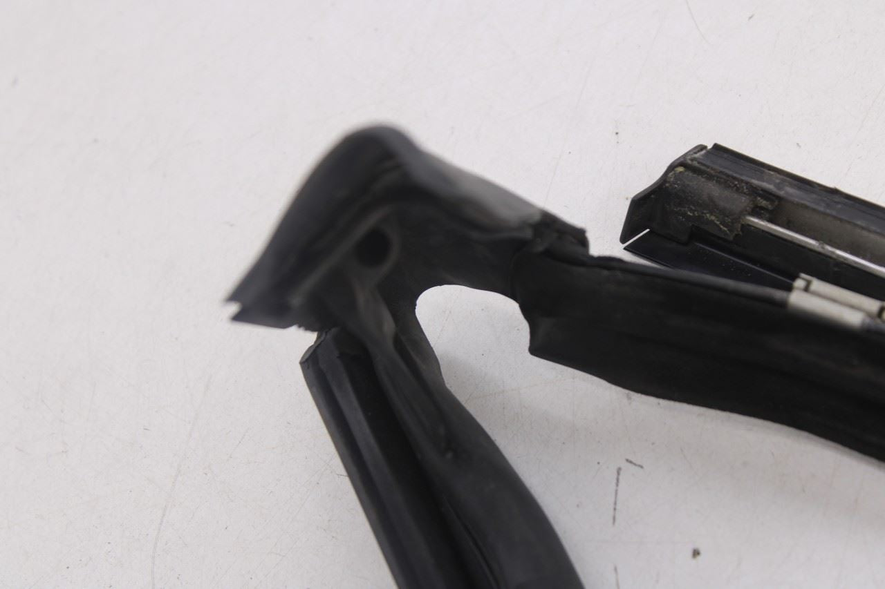 2006-2009 Mercedes-Benz CLK350 Rear Left Quarter Window Molding Strip 20967003388