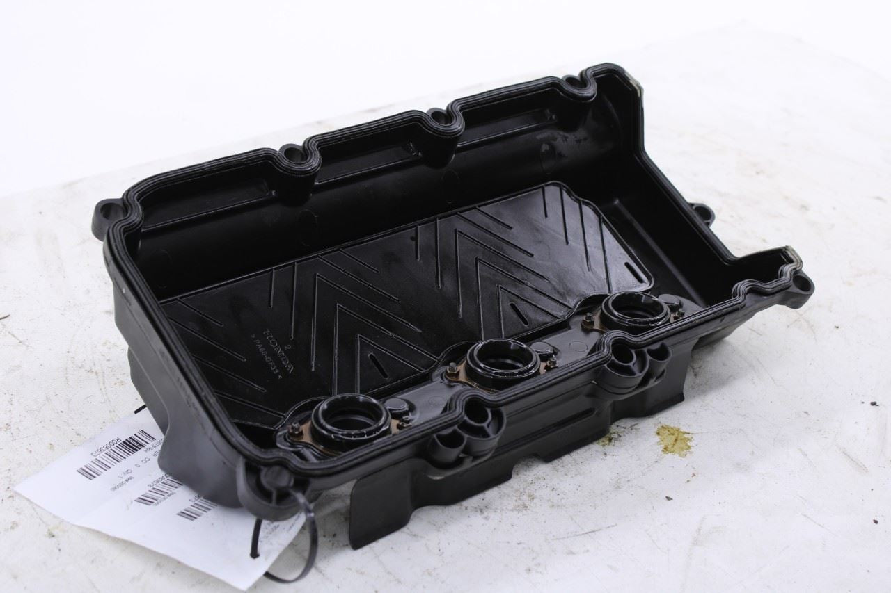 2015-20 Acura TLX Tech 3.5L Engine Rear Cylinder Head Valve Cover 12320-5J6-A008