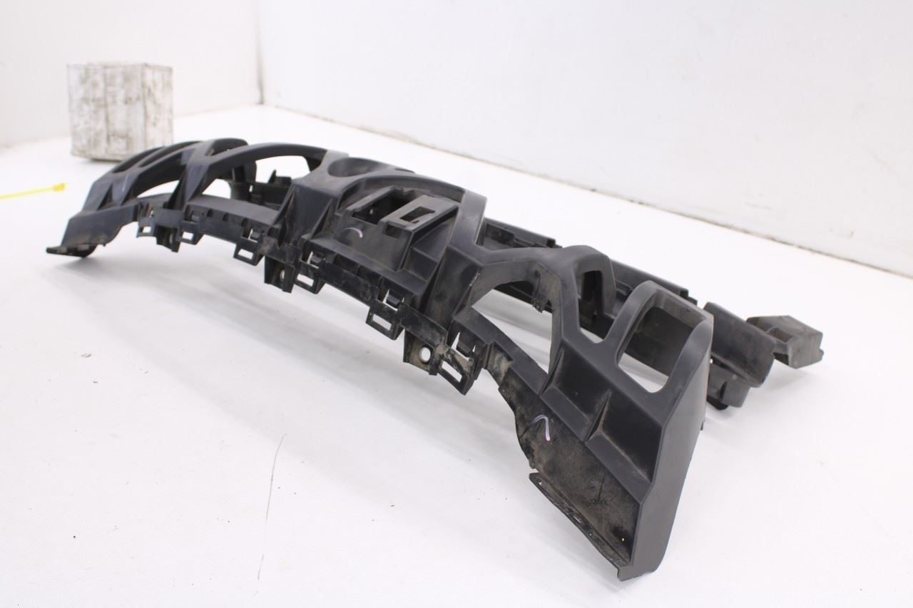 2011-2014 Porsche Cayenne S Front Bumper Support Rail Grille Center Panel15
