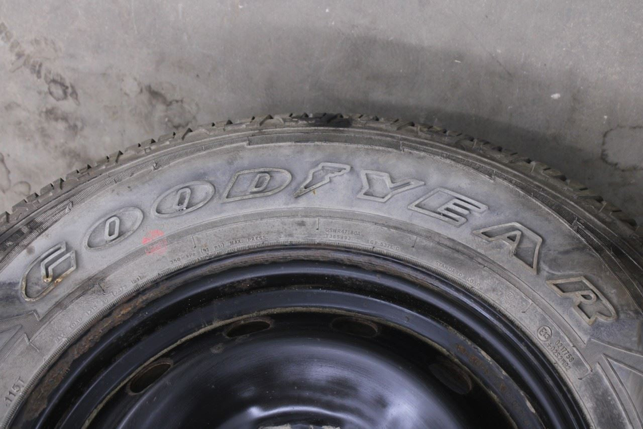 18-24 Ford Expedition Max XLT Spare Wheel Tire Goodyear Wrangler 265/70R17 R17x81
