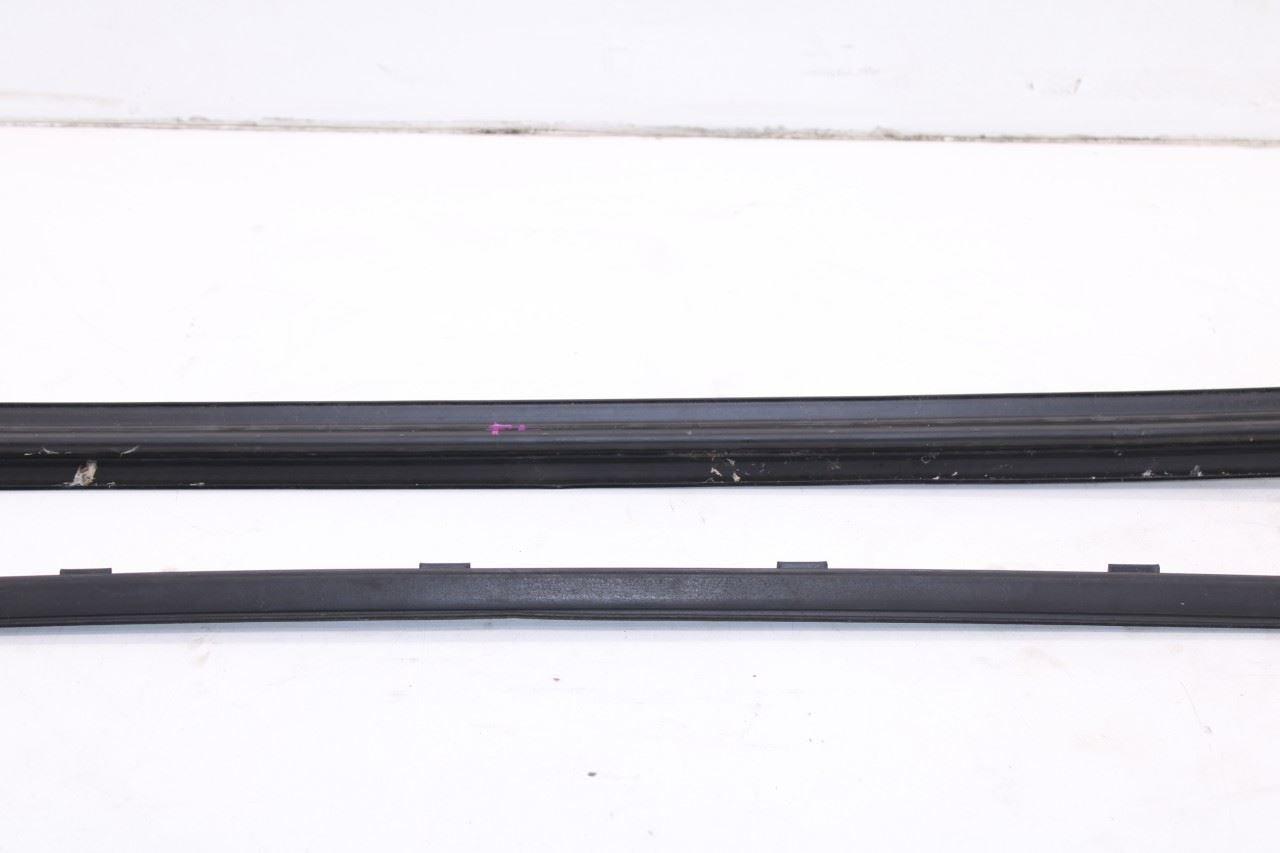 15-23 Ford Mustang Conv V6 2Dr Front Left Door Outer and Inner Belt Weatherstrip8