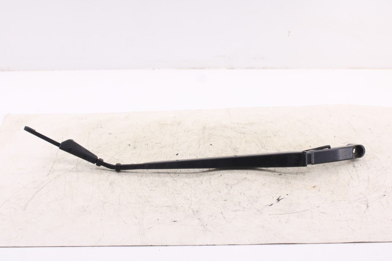 2015-2016 Subaru Impreza Sport Premium Front Left and Right Windshield Wiper Arm8