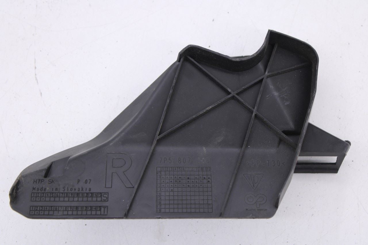 2011-2014 Porsche Cayenne S Front Bumper Support Rail Grille Center Panel3