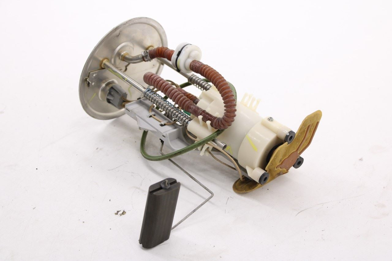 2010 Ford Mustang Conv 4.0L V6 In Tank Fuel Pump Assembly AR3Z-9H307-A OEM3
