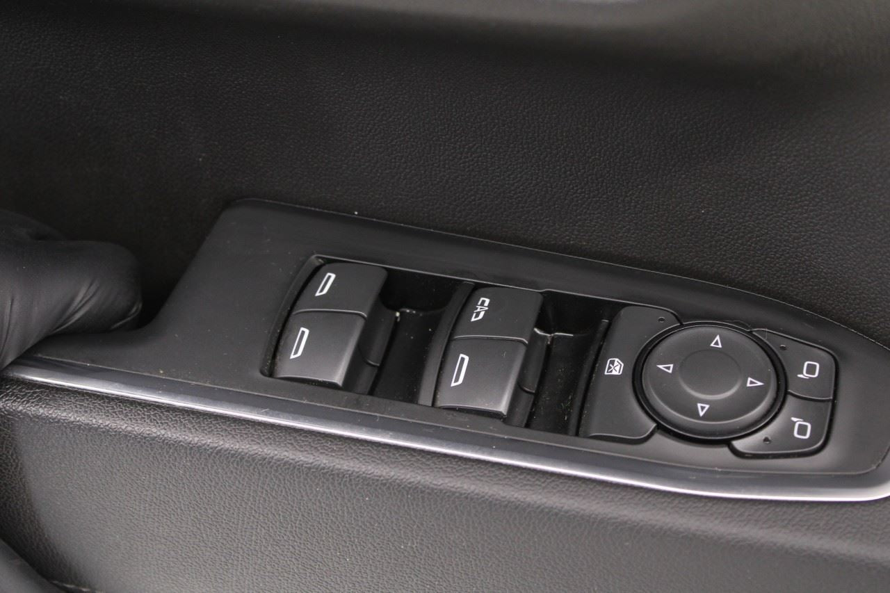 2022-2024 Chevrolet Silverado LT-L Crew Cab Front Left Door Trim Panel 86824705 - Alshned Auto Parts