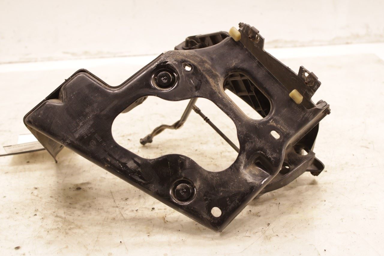 1997-04 Chevrolet Corvette Front Passenger RH Side Headlight Pivot Mount Bracket - Alshned Auto Parts