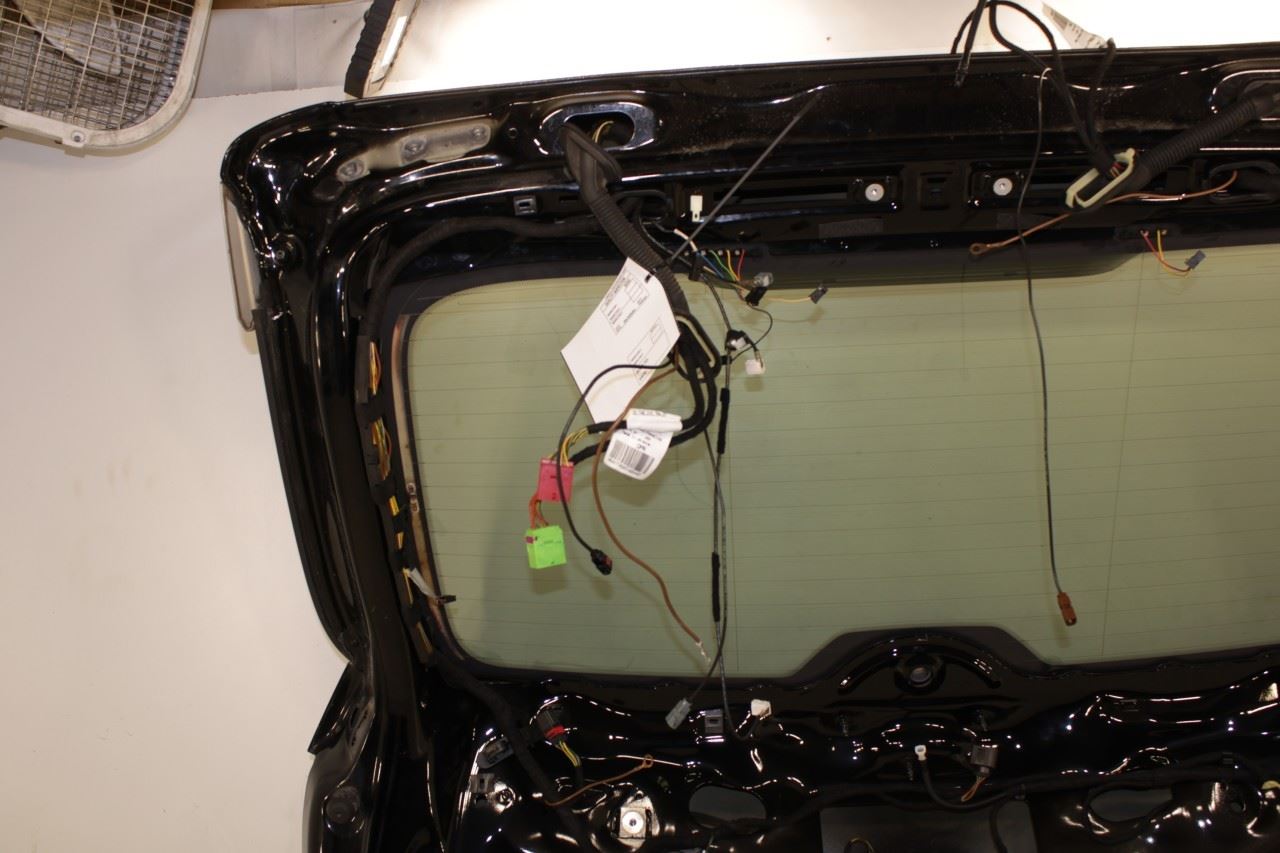 2011-2014 Porsche Cayenne Platinum Rear Liftgate Back Door Shell Panel w/ Glass - Alshned Auto Parts