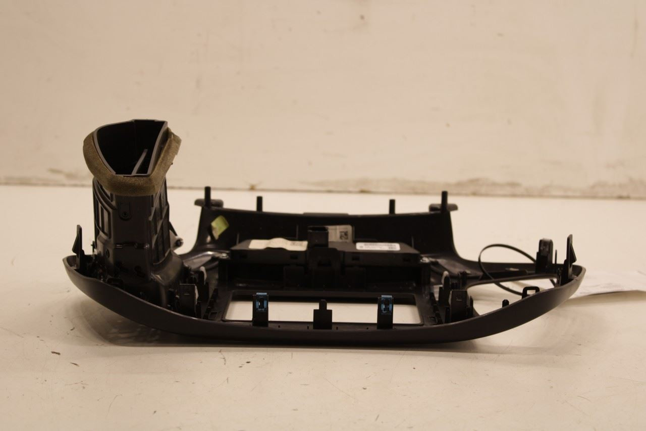 2019-22 Jeep Cherokee Latitude Dash Center Screen Bezel Trim w/ Air Vent Grille - Alshned Auto Parts