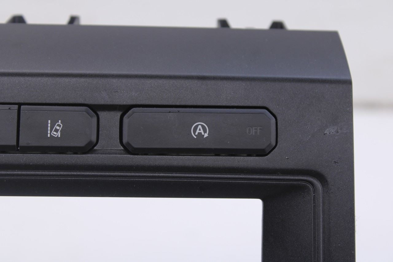 2020-21 Ford Expedition Max XLT Dash Audio Radio Faceplate Climate Control Panel4