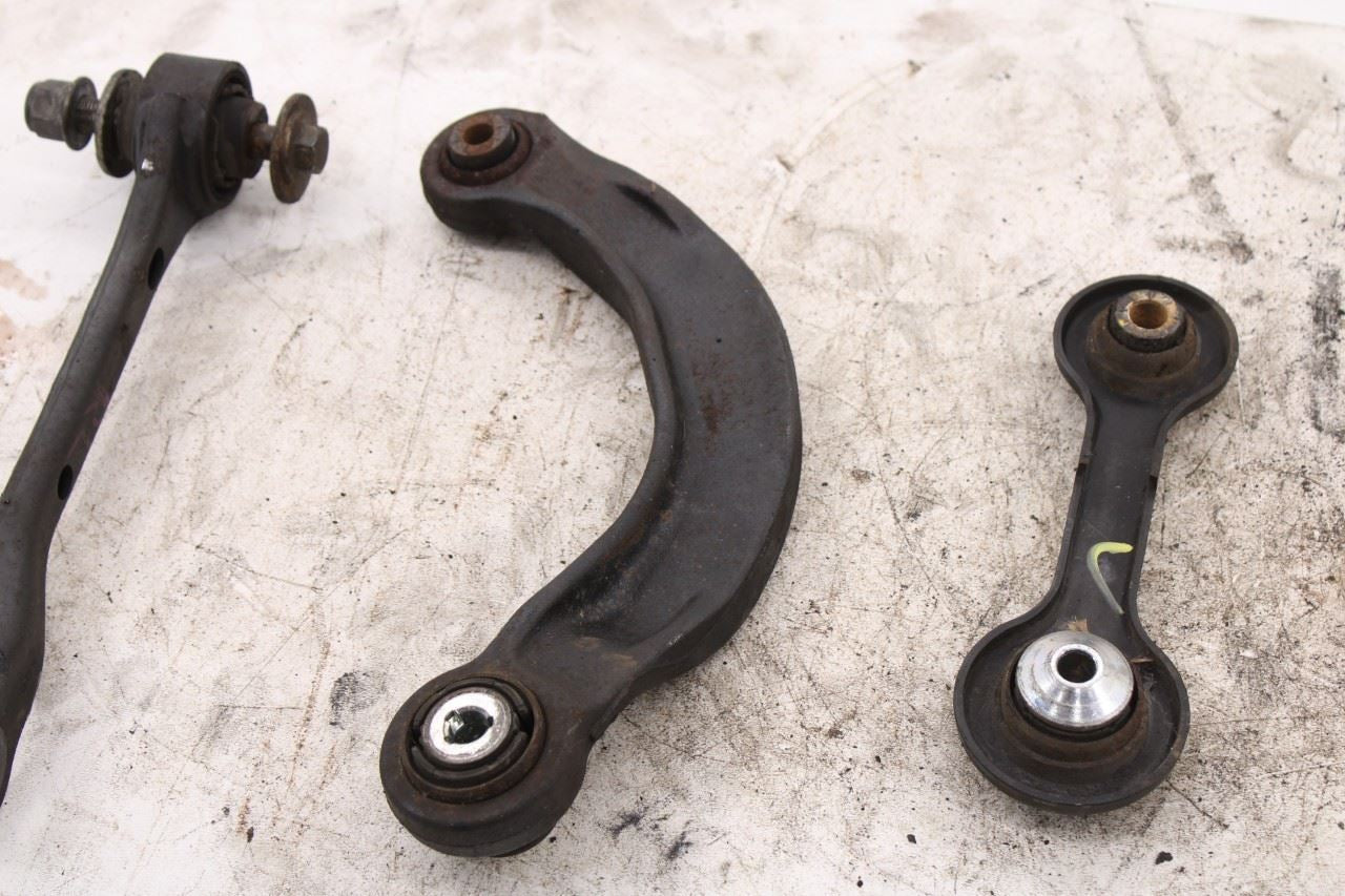 15-23 Ford Mustang Convertible V6 3.7L RWD Rear Driver Left Side Control Arm Set14