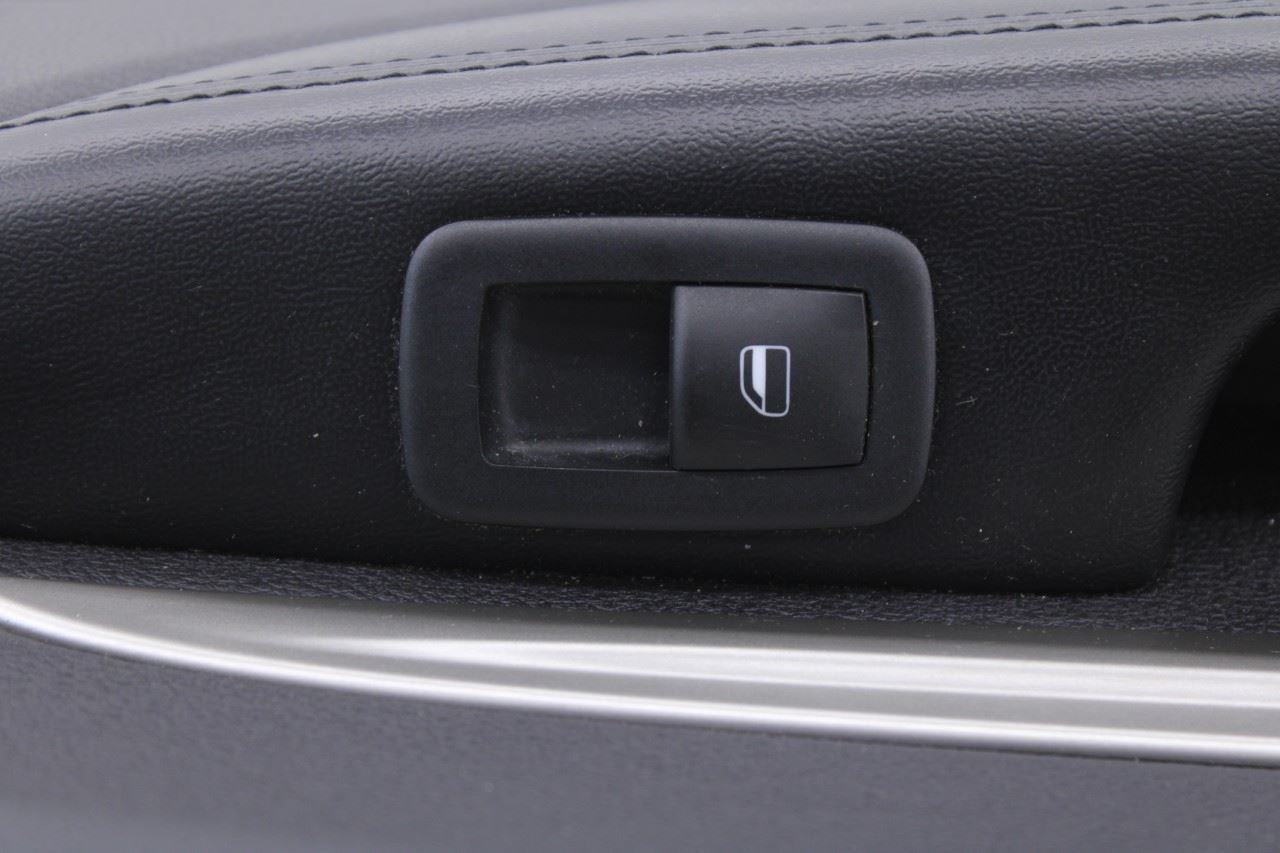 2013-2015 Dodge Durango SXT Rear Left Side Door Trim Panel 1GS812X9AG OEM12
