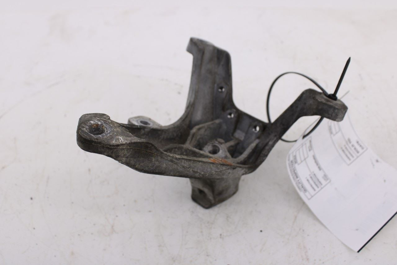 2013-16 Audi S4 Premium Plus 3.0L AWD AT Right Side Engine Support Mount Bracket9