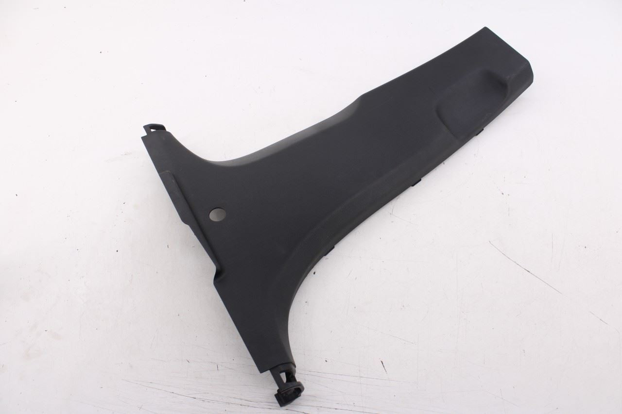 20-26 Hyundai Palisade Limited AWD Left Center Lower B-Pillar Trim 85835S8000NNB2