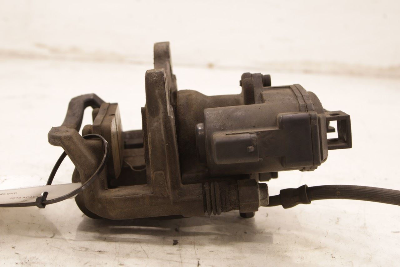2017-2023 GMC Acadia SLT-1 Rear Right Side Disc Brake Caliper 84273830 OEM - Alshned Auto Parts