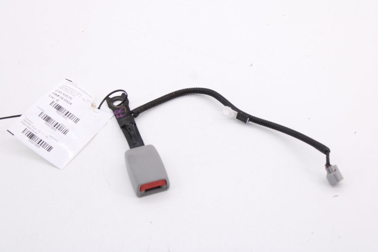 2014-2020 Toyota Sienna LE 3.5L FWD Front Passenger Right Side Seat Belt Buckle - Alshned Auto Parts