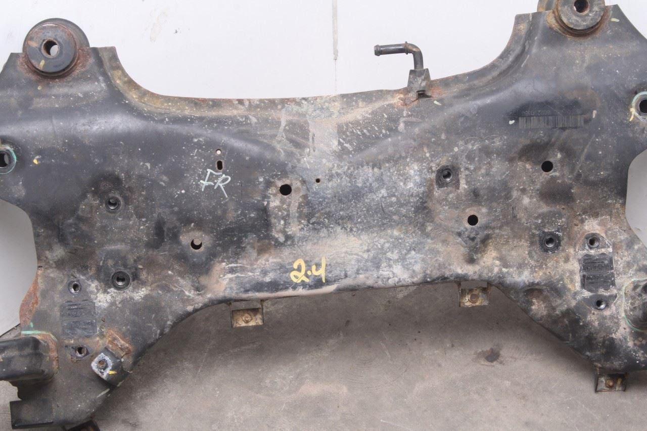 2016-2020 Kia Optima EX 2.4L FWD Front Crossmember Subframe 62405-C2051 OEM3