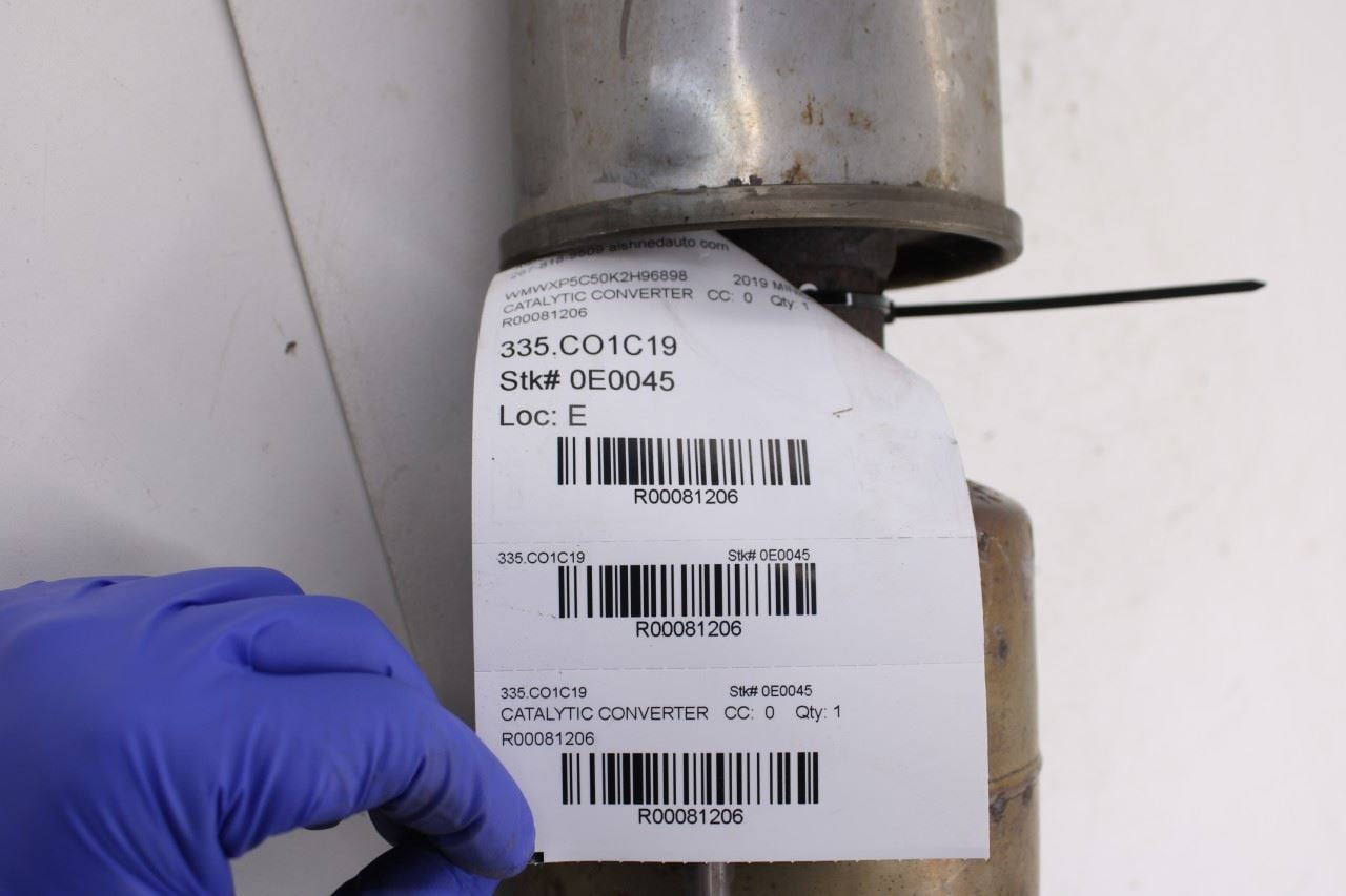 2016-24 Mini Hardtop Cooper 1.5L FWD Exhaust Center Muffler Pipe 18308616384 OEM11