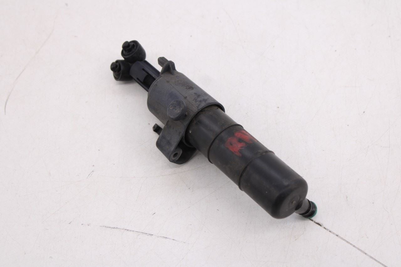 10-13 Mercedes-Benz E350 Front RH and LH Side Headlight Washer Nozzle Set *ReaD*10