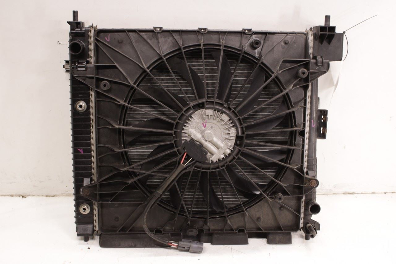 17-19 GMC Acadia SLT-1 3.6L AWD Engine Cooling Radiator Fan Assy 85557760 *ReaD* - Alshned Auto Parts