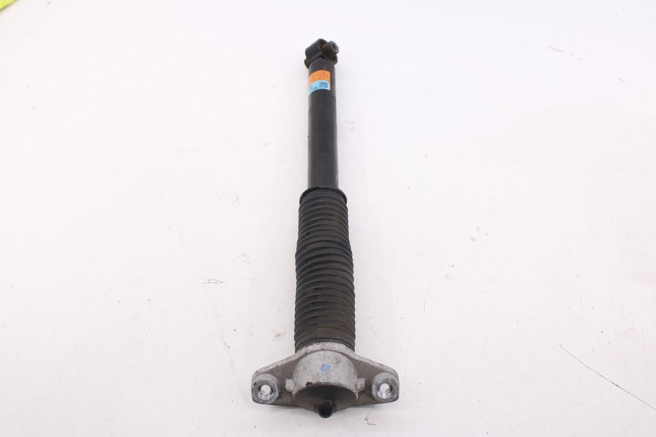 16-22 KIA Sportage Nightfall 2.4L Rear Right and Left Side Shock Strut Absorber6