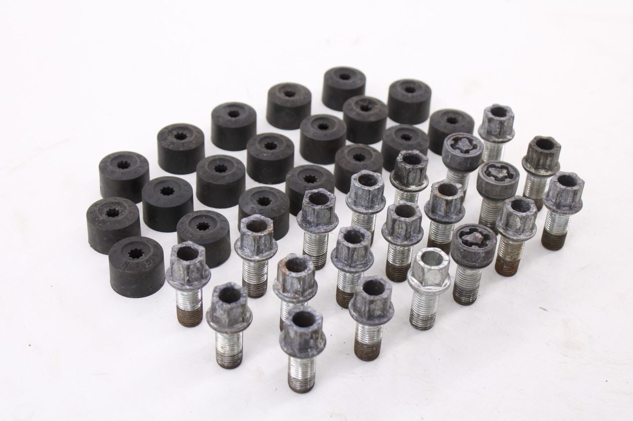 2010-2024 Volkswagen Jetta Sport Wheel Lug Nut Bolt Set of 20 w/ Caps Set of 190