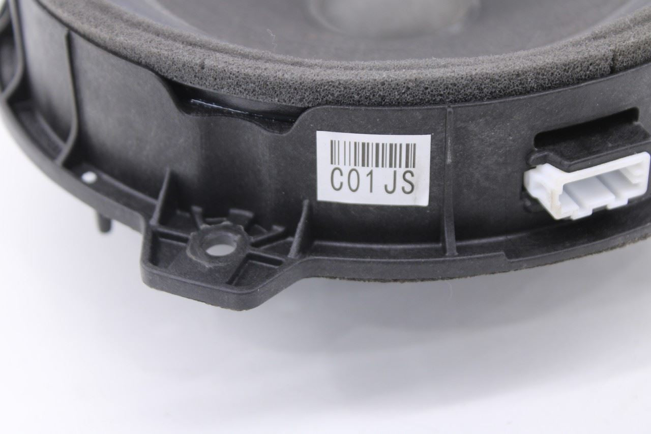2019-21 Hyundai Veloster Front Right and Left Door Audio Speaker Set 96330-J30006