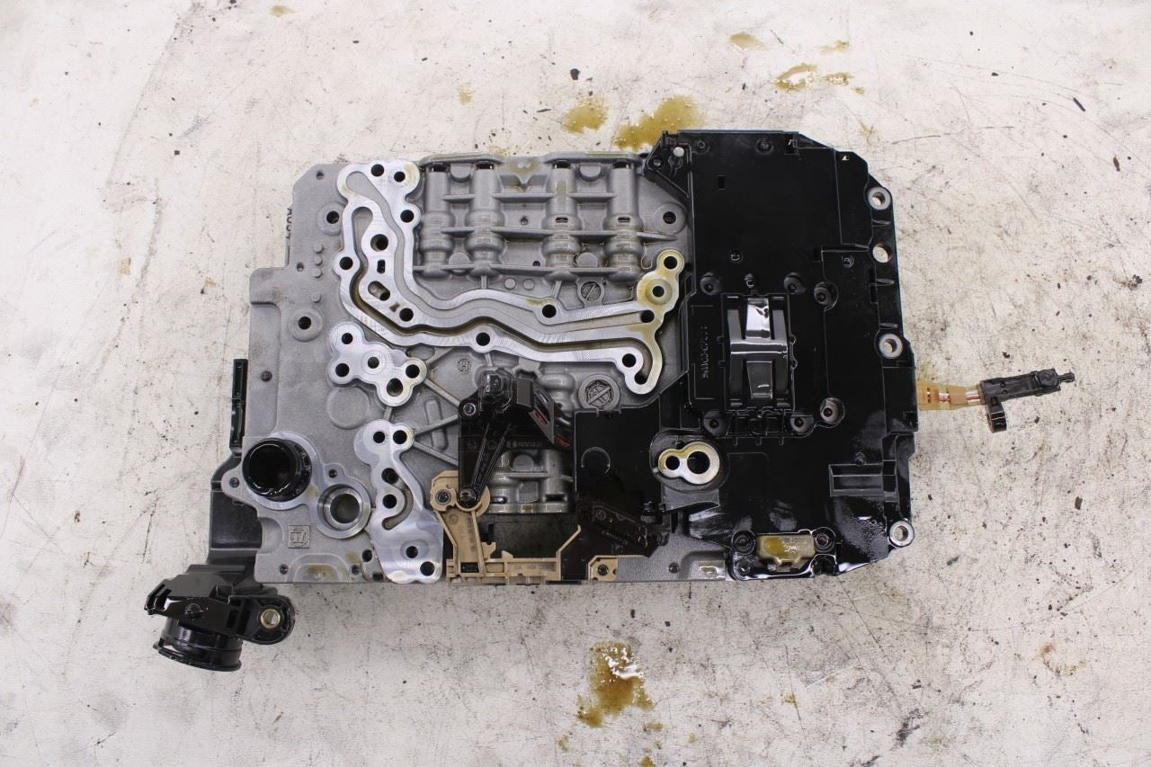2012-2017 Audi A7 Premium 3.0L AWD 8-Spd Auto Transmission Valve Body w/ Oil Pan7