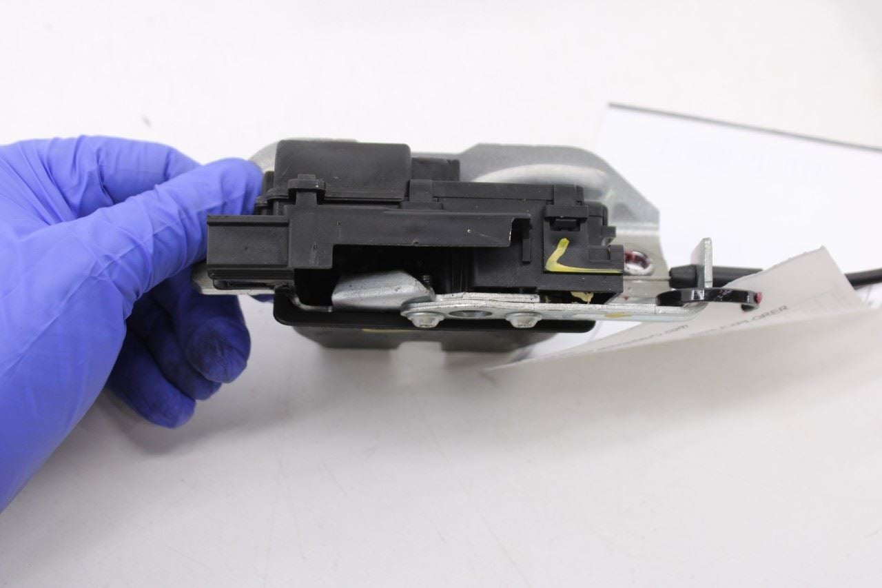 2025-2026 Ford Explorer Interceptor Rear Liftgate Tailgate Lock Latch Actuator10