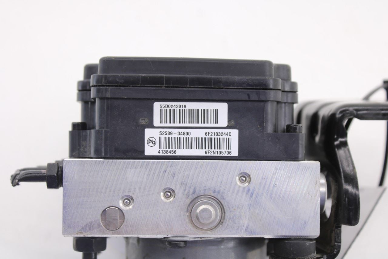 2021-2023 Hyundai Santa Fe SEL 2.5L ABS Anti Lock Brake Pump Control Module OEM11