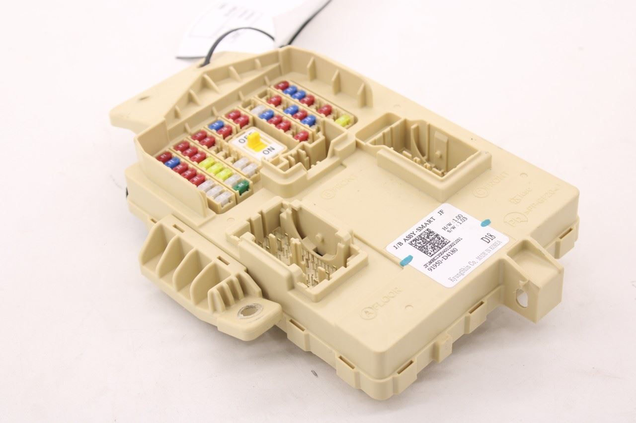 2016-18 Kia Optima EX 2.4L FWD Cabin Instrument Panel Fuse Relay Junction Block - Alshned Auto Parts
