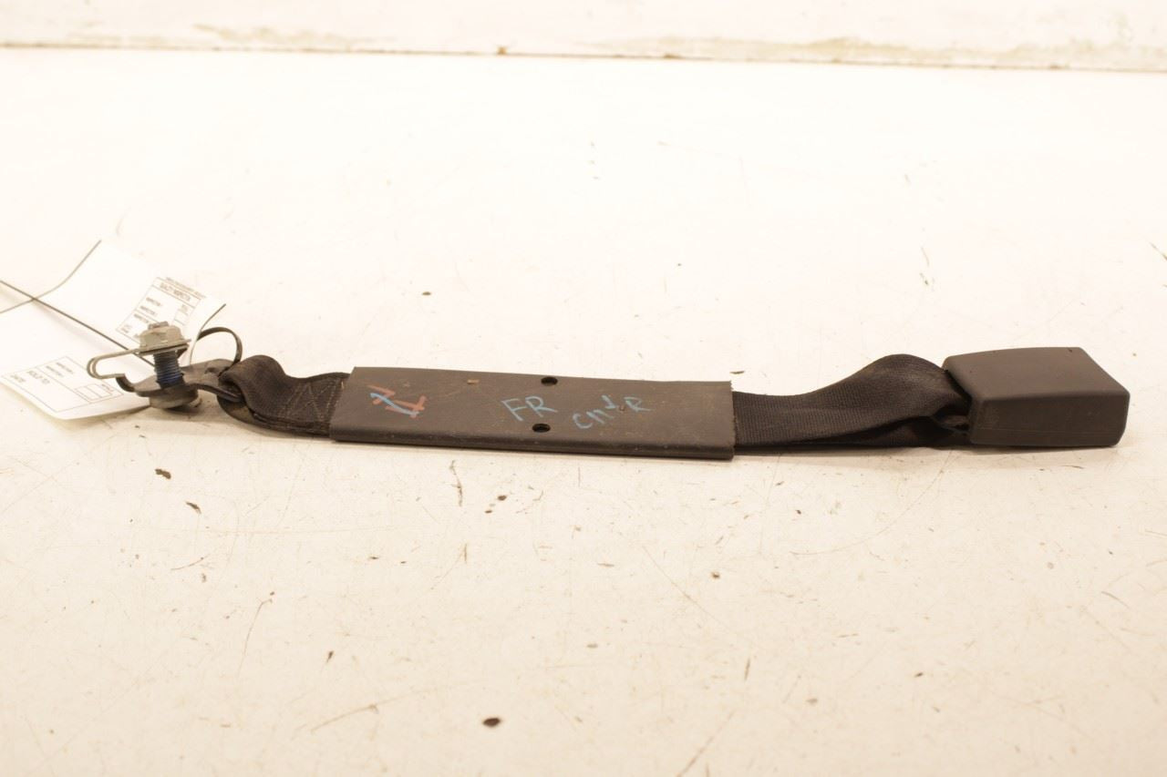 13-18 Ram 2500 Tradesman Crew Cab 6.4L Front Center Seat Belt Buckle 1XE65DX9AA - Alshned Auto Parts