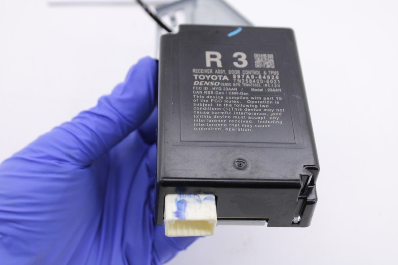 2015-2023 Toyota Tacoma SR5 3.5L Tire Pressure Monitoring System Receiver Module10