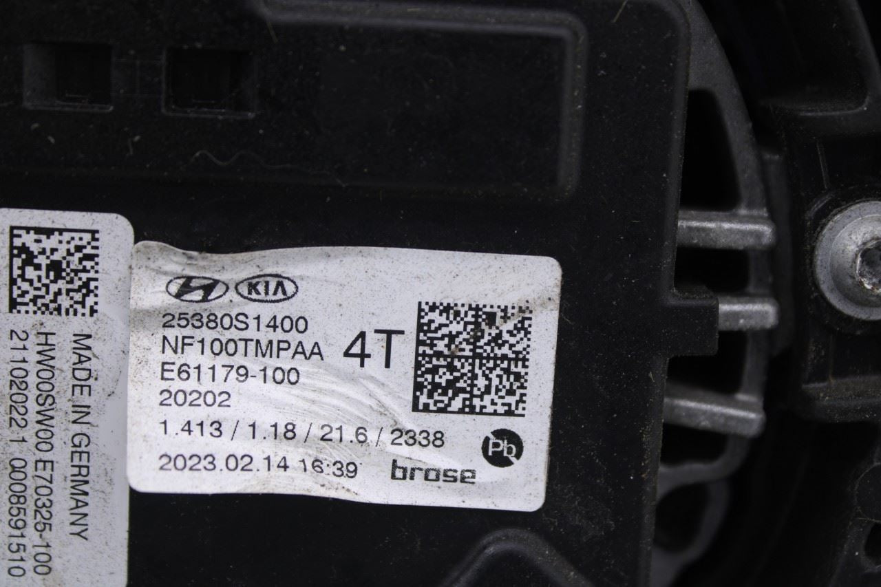 2021-23 Hyundai Santa Fe SEL 2.5L AWD Radiator Cooling Fan Motor Assembly *ReaD*18
