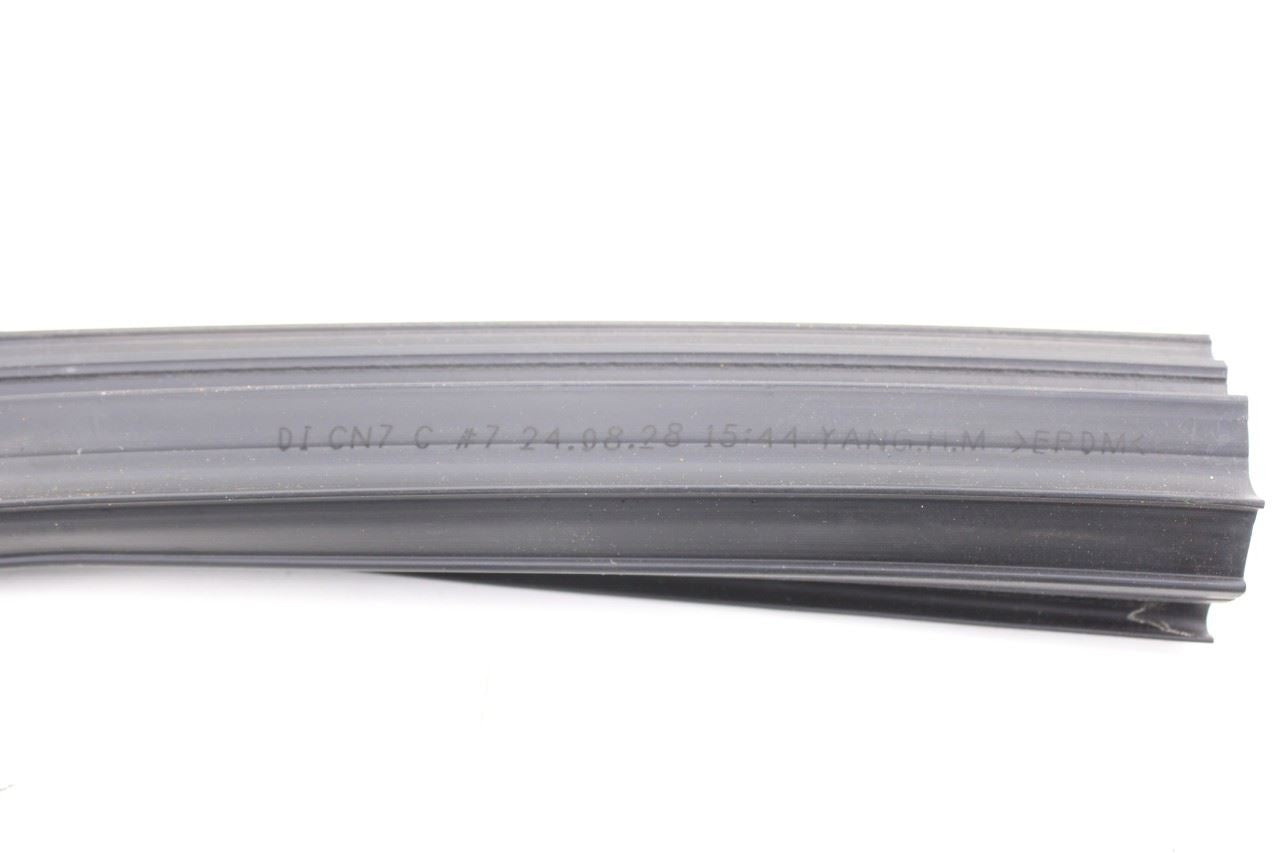 2021-2026 Hyundai Elantra SE Rear Right Door Window Run Channel w/ Weatherstrips18