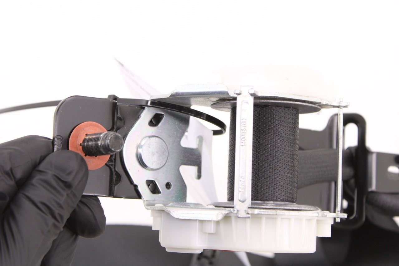 19-23 Hyundai Santa Fe SEL AWD Rear Driver Left Side 2nd Row Seat Belt Retractor - Alshned Auto Parts