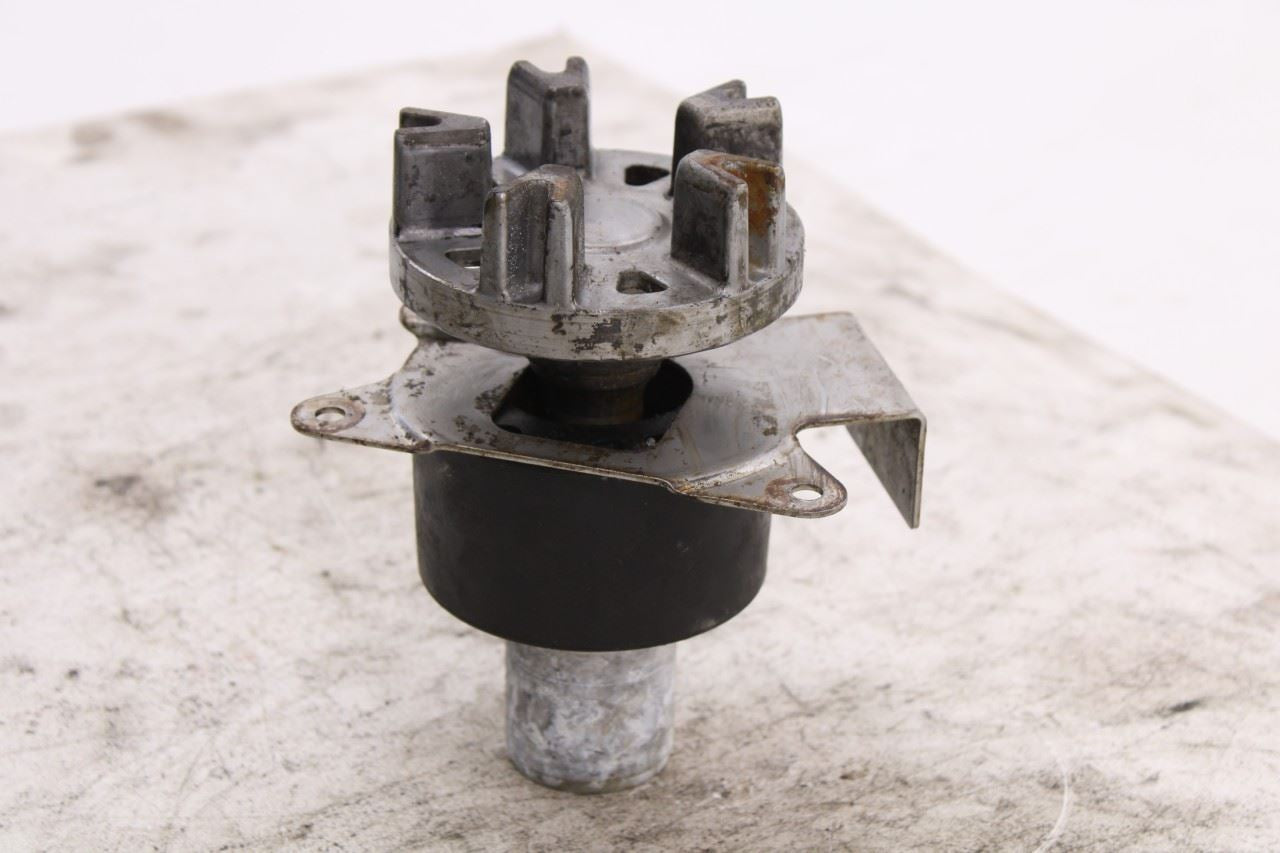 2018-25 Yamaha VX Deluxe Driveshaft Bearing Flange Coupling 6EY-G5593-00-00 OEM7