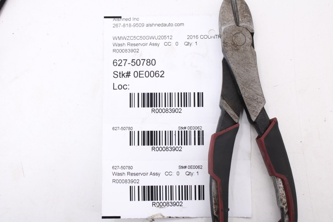 2010-16 Mini Countryman Cooper S Front Windshield Wiper Washer Reservoir 980091015