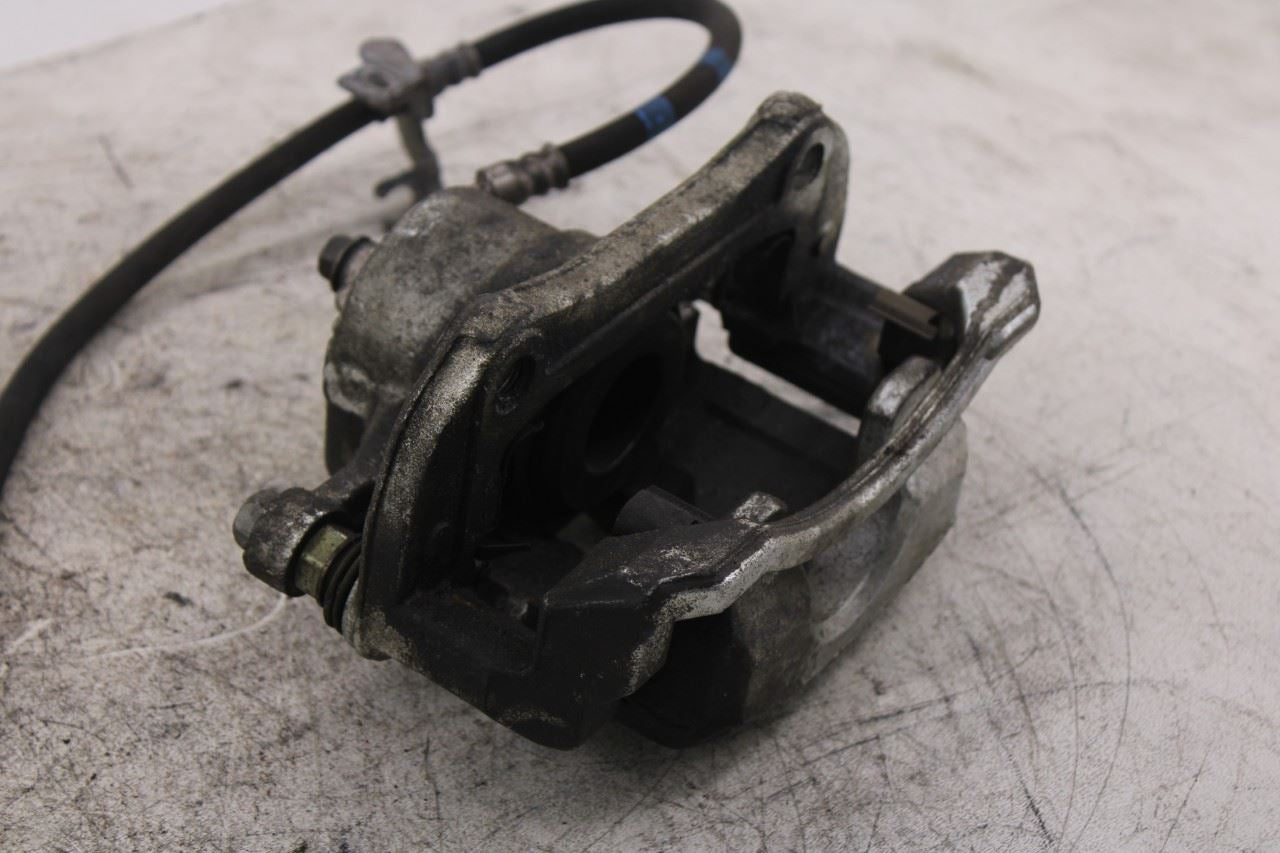 2021-26 Hyundai Elantra SE Front Left Driver Side Disc Brake Caliper 58180-AAA007